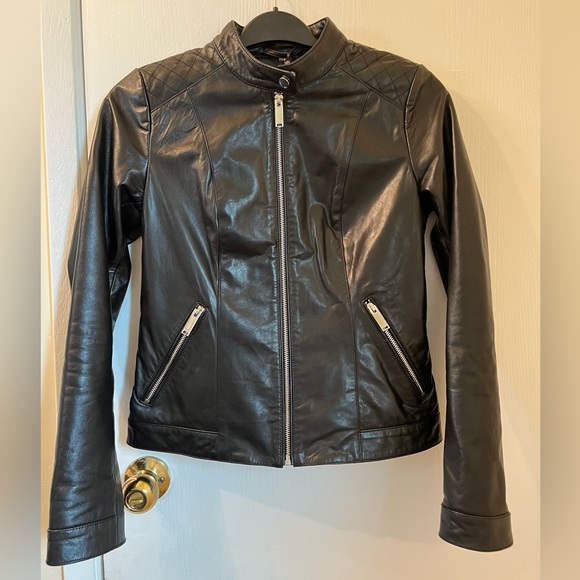 Danier Leather Jacket 2XS - Picture 1 of 5